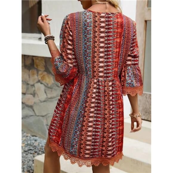 Lace Trim Printed V-Neck 3/4 Sleeve Dress - Picture 4 of 12